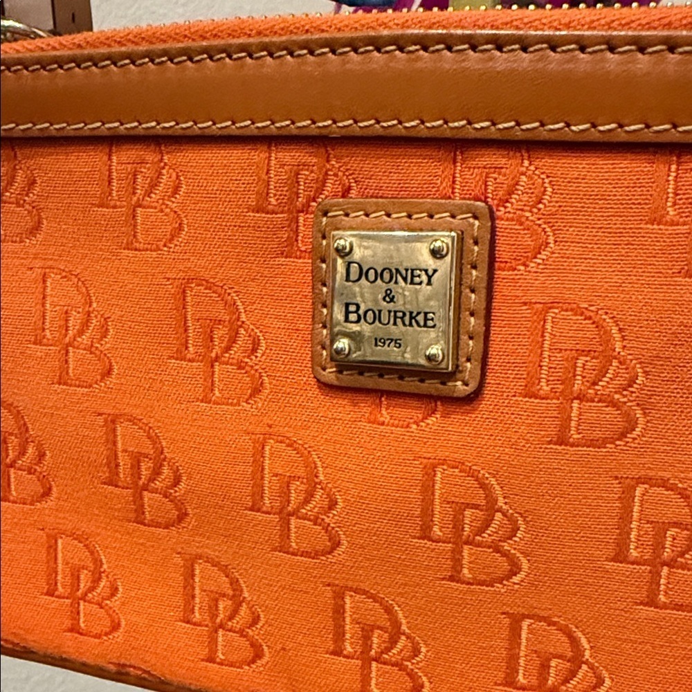Dooney & Bourke Vibrant Orange Wristlet wallet bag designer purse vintage scarf - Picture 2 of 9